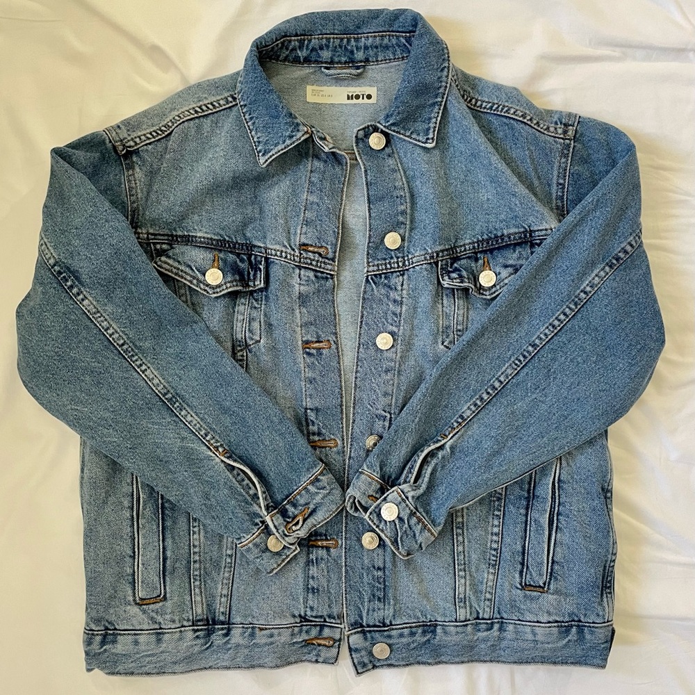 TOPSHOP relaxed petite Denim Jacket